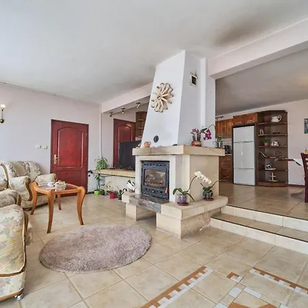 Super Cozy Villa With A Sea View And A Fireplace Varna